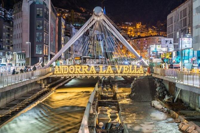 ¡Mas Centrico Imposible! 6Pax+Pk Apartment Andorra la Vella Exterior photo